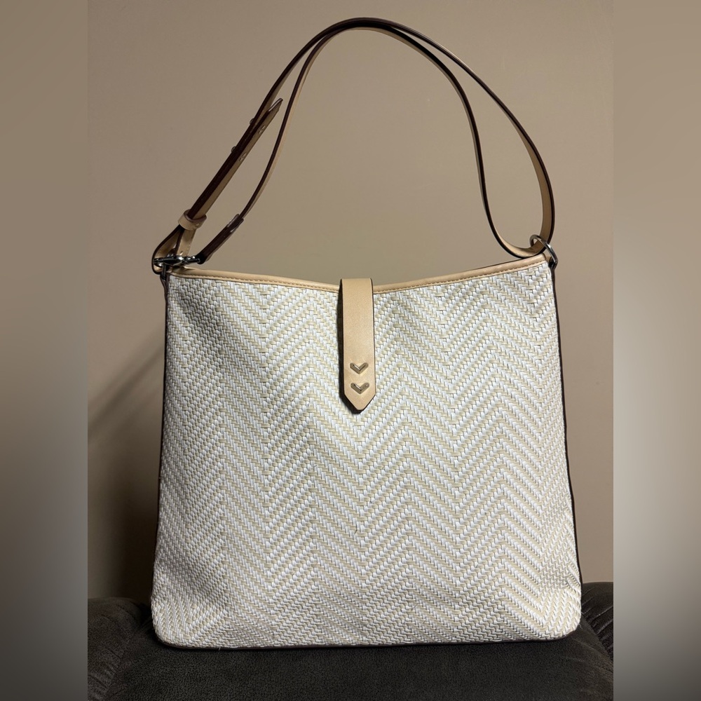 NWOT Stella & Dot Crosby Neutral Woven Chevron Hobo Bag